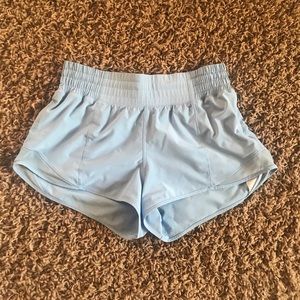 Lululemon size 4 blue Hotty Hot running shorts